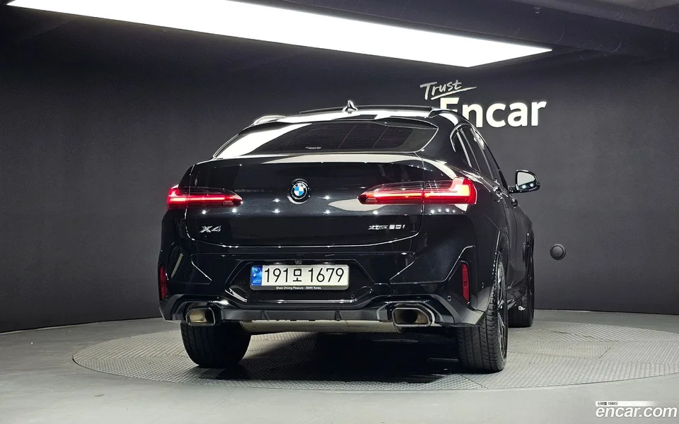 BMW X4 xDrive20i M 2023 — миниатюра 4