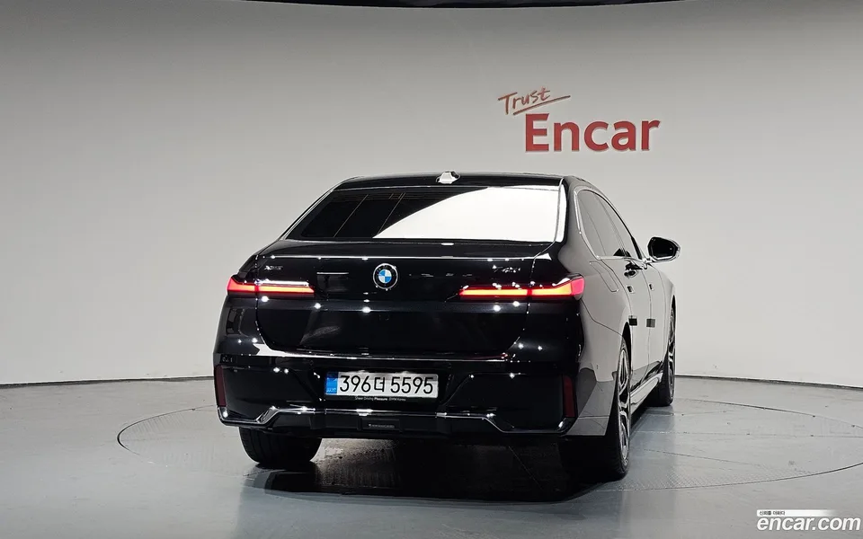 BMW 7 Series 740i xDrive M 2026 — thumbnail 4