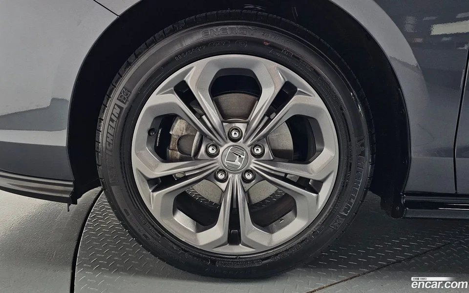 Honda Accord 1.5 2025 — thumbnail 2