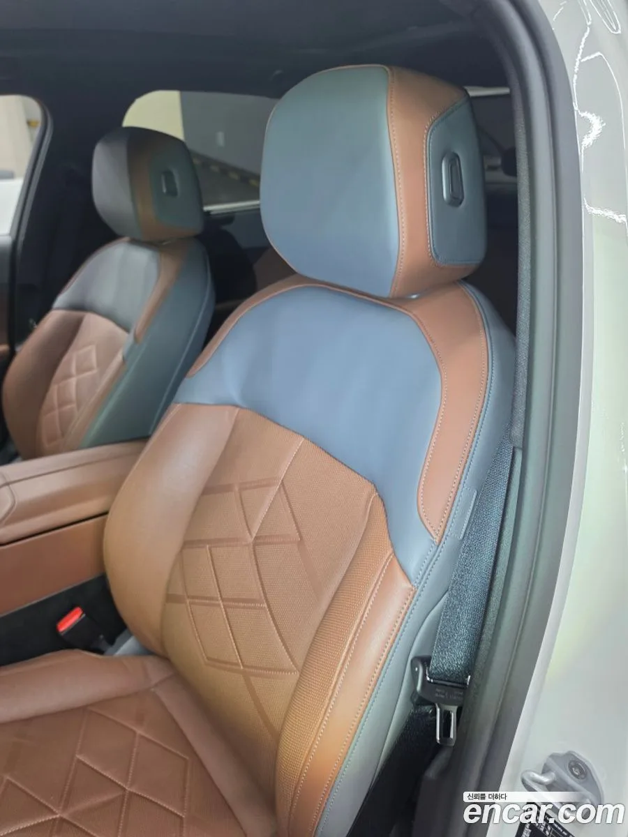 BMW i5 xDrive 40 M 2025 — thumbnail 2
