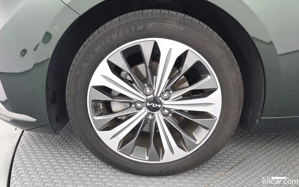 Kia K8 Hybrid 2022 — thumbnail 5