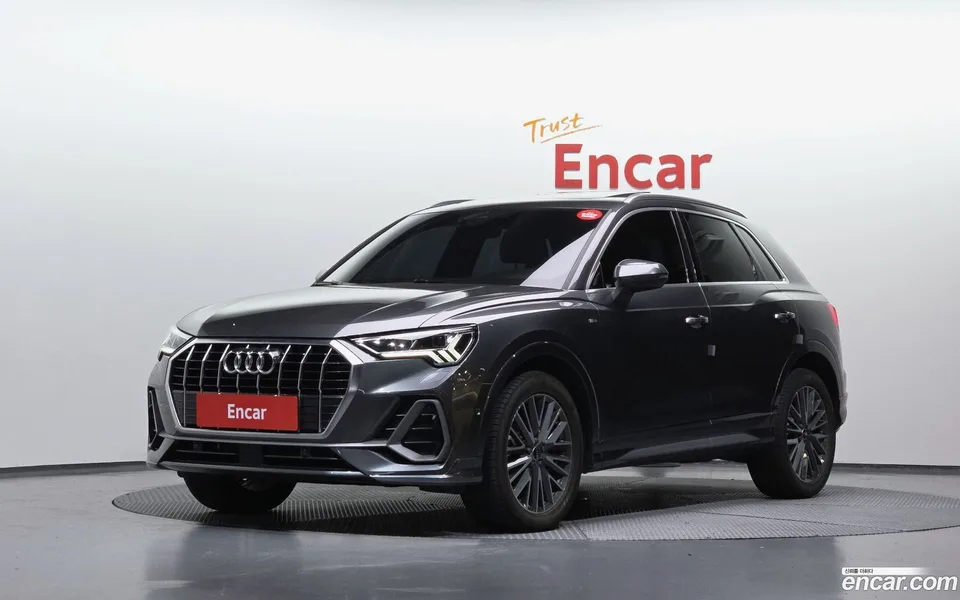 Audi Q3 35 TDI 2022 — photo 1, buy with delivery to Moscow