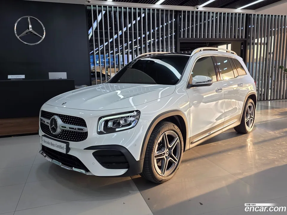 Mercedes-Benz GLB-Class GLB250 4MATIC 2022 — photo 1, buy with delivery to Moscow