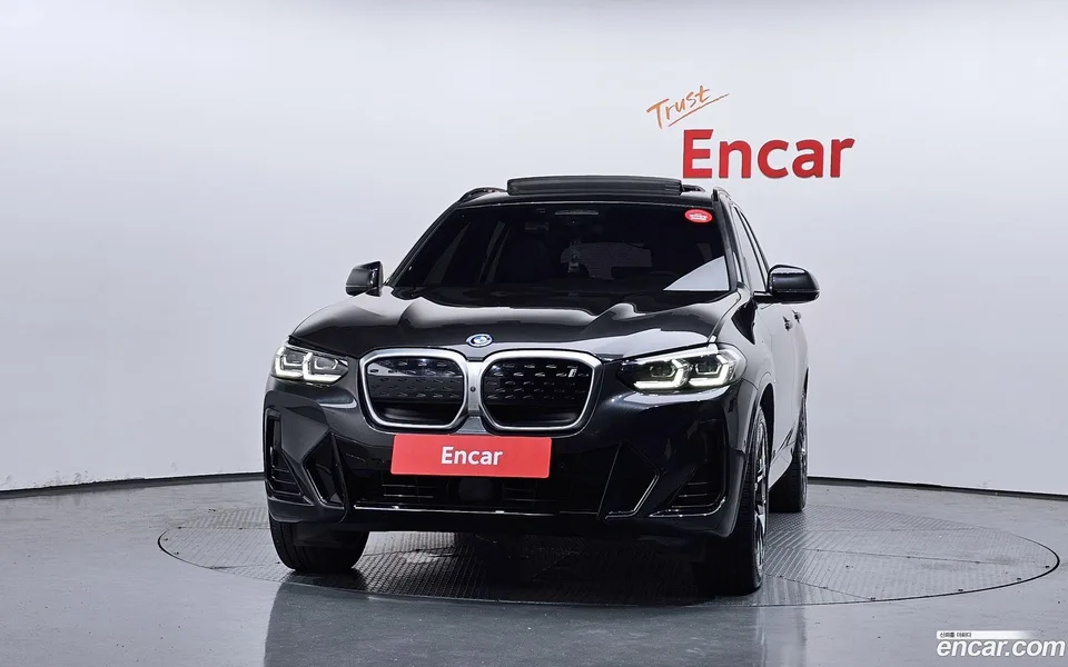 BMW iX3 M 2022 — thumbnail 3