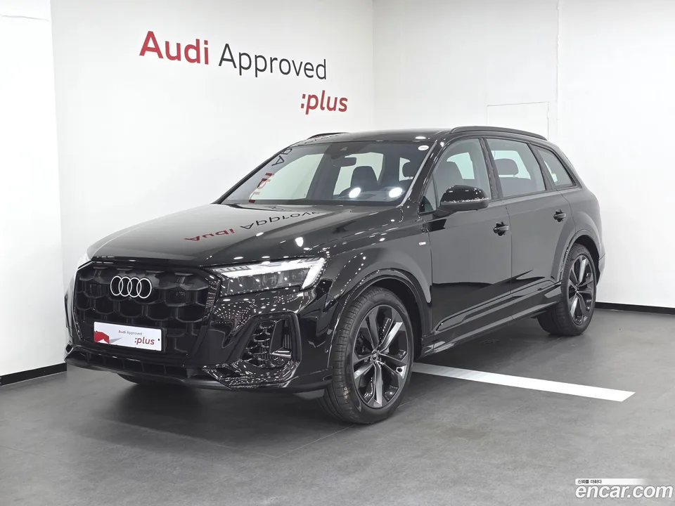 Audi Q7 (4M) 55 TFSI 2026 — photo 1, buy with delivery to Moscow