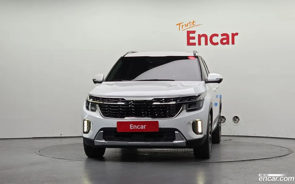 Kia Seltos 1.6 2WD 2024 — миниатюра 3