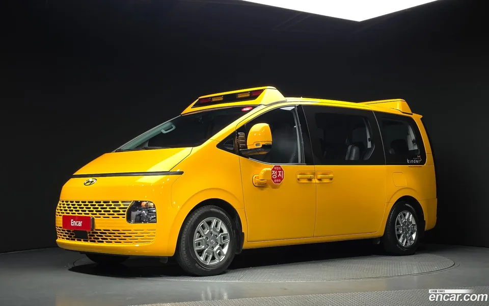 Hyundai Staria 2024