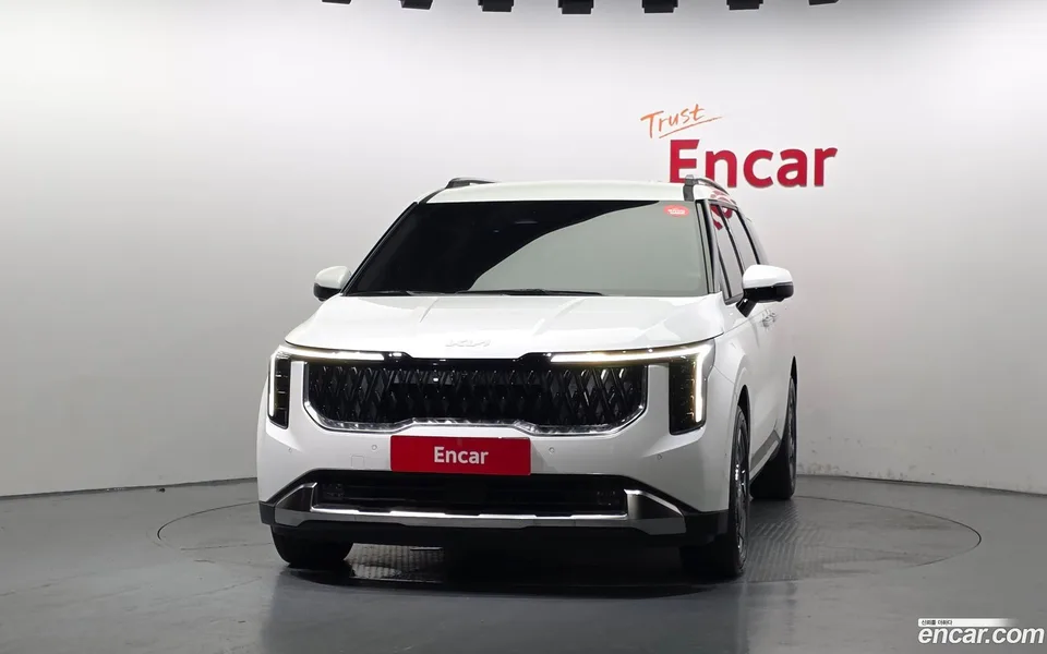Kia Carnival HEV 9 2024 — thumbnail 3