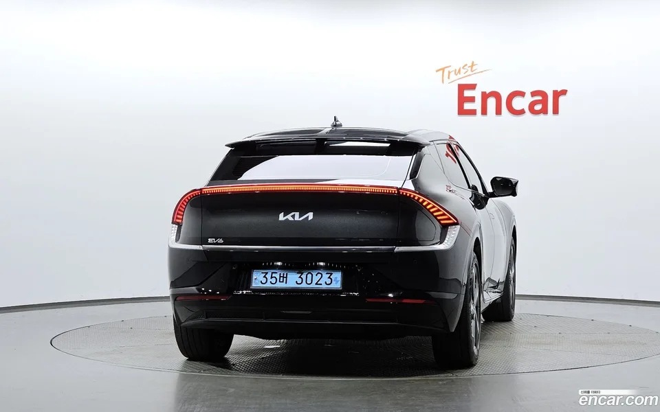 Kia EV6 4WD 2022 — thumbnail 4