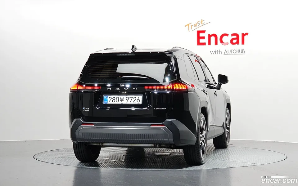 Toyota RAV4 6 2.5 HEV 4WD 2026 — thumbnail 4