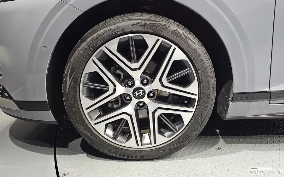 Hyundai Grandeur Hybrid 2024 — thumbnail 2