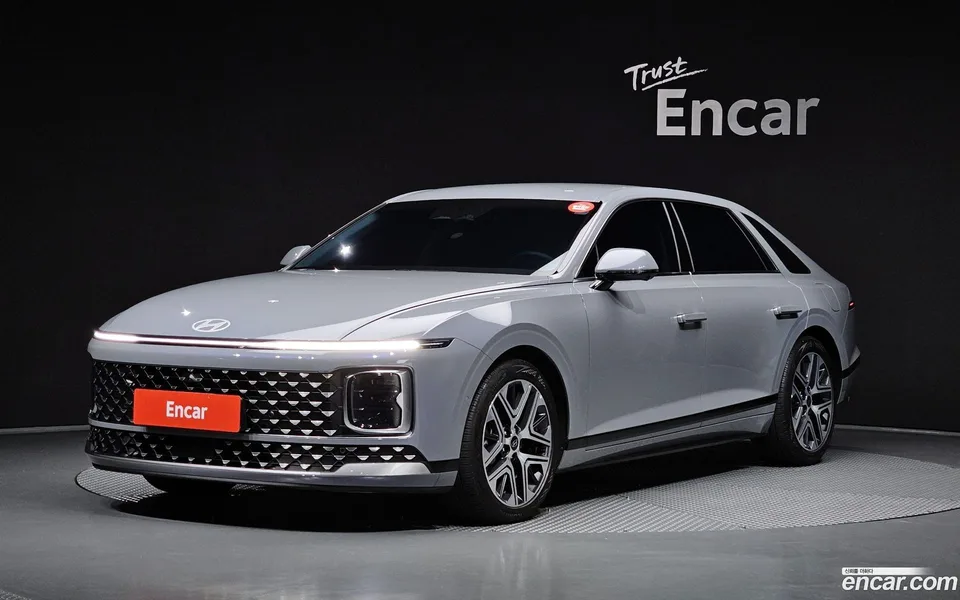 Hyundai Grandeur Hybrid 2024 — photo 1, buy with delivery to Moscow