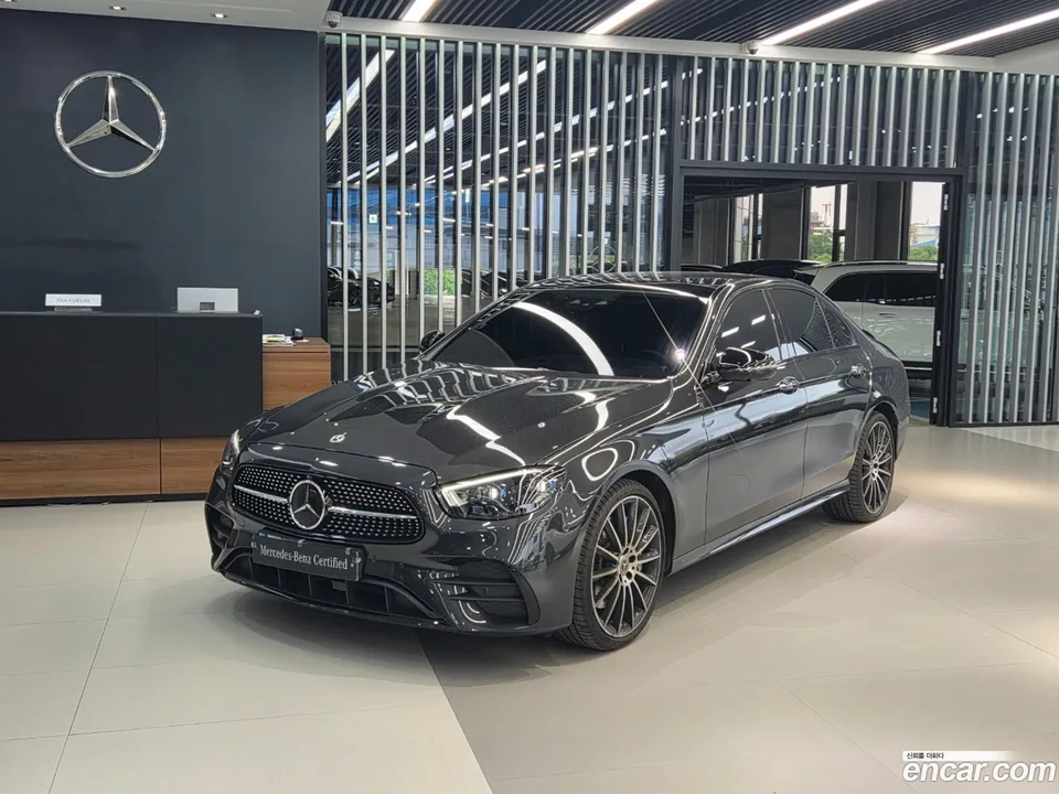 Mercedes-Benz E-Class E350 4MATIC AMG Line 2023 — photo 1, buy with delivery to Moscow
