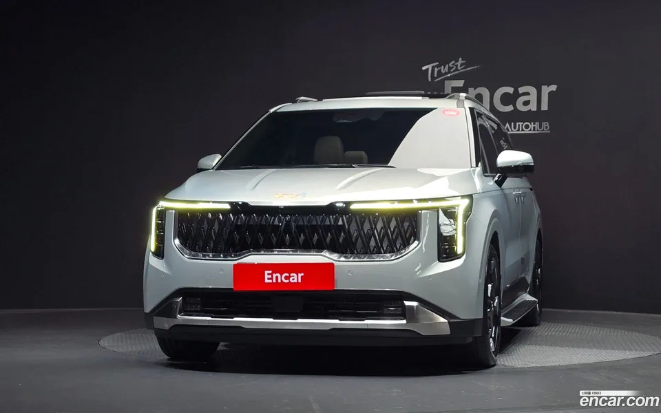 Kia Carnival HEV 9 2024 — thumbnail 3