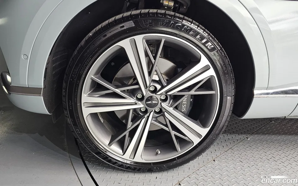Genesis GV80 Coupe 2.5T AWD 2025 — thumbnail 2