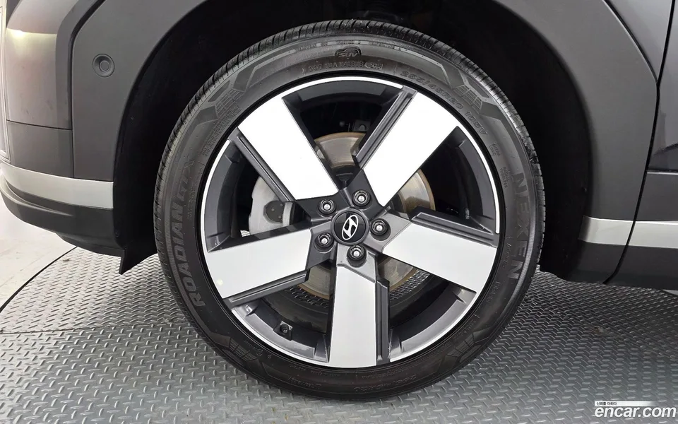 Hyundai SantaFe 2.5T 2WD 2025 — thumbnail 2