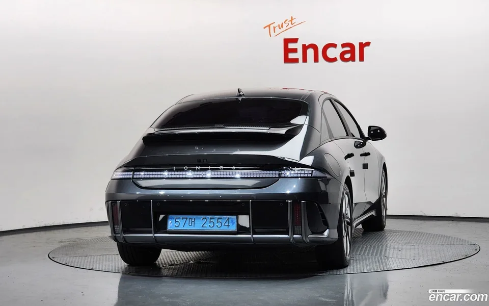 Hyundai Ioniq 6 2024 — thumbnail 4