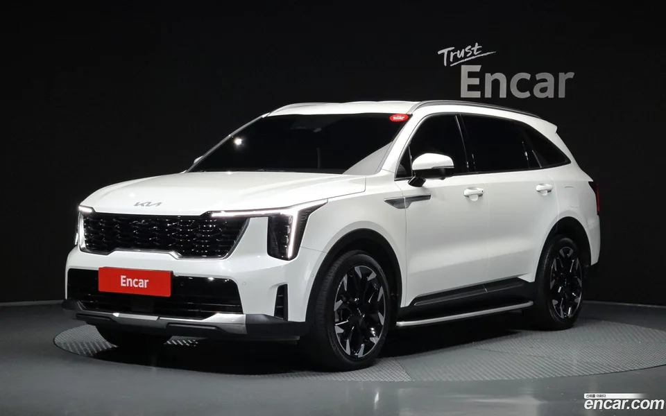Kia Sorento 2.5T 2WD 2024 — photo 1, buy with delivery to Moscow