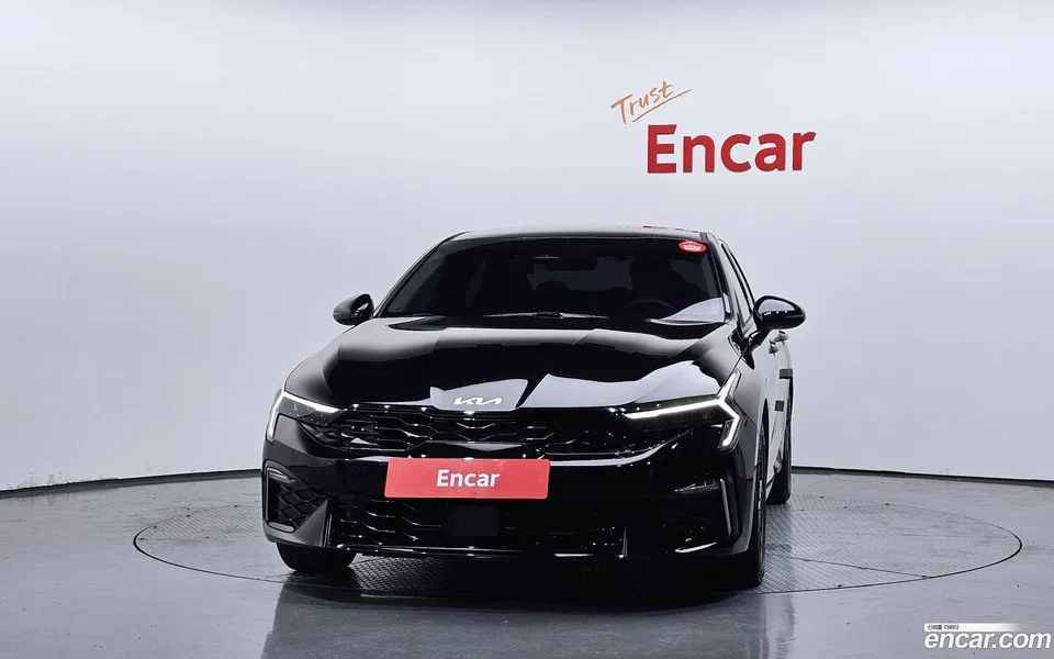 Kia K5 2.0 2024 — thumbnail 3