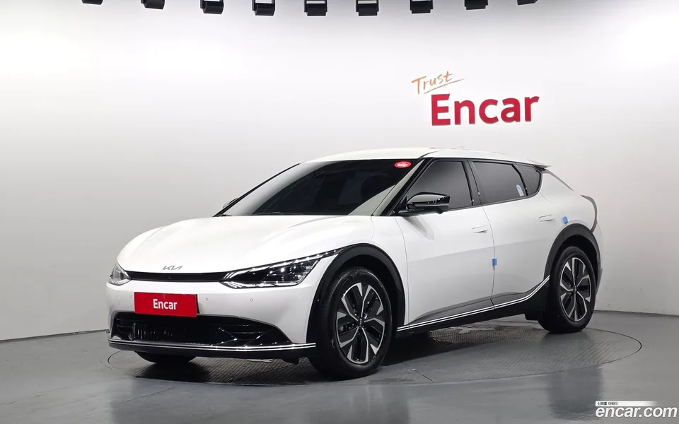 Kia EV6 2024 — photo 1, buy with delivery to Moscow