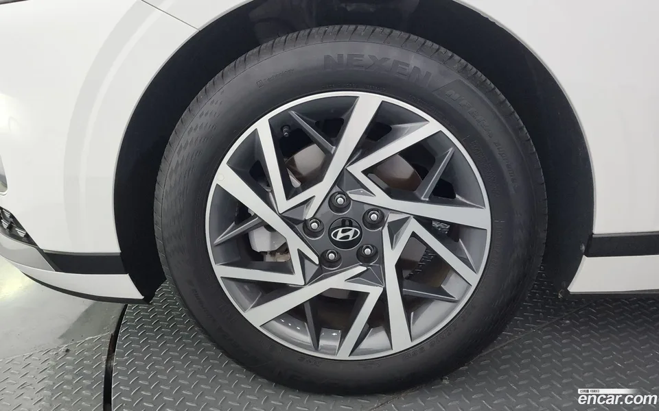 Hyundai Grandeur 2.5 2WD 2025 — thumbnail 5