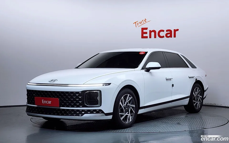 Hyundai Grandeur 2.5 2WD 2025 — photo 1, buy with delivery to Moscow