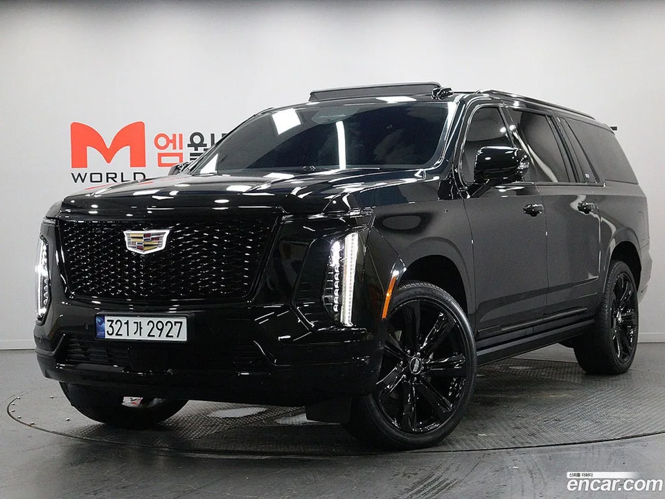 Cadillac Escalade 6.2 ESV 2025 — photo 1, buy with delivery to Moscow