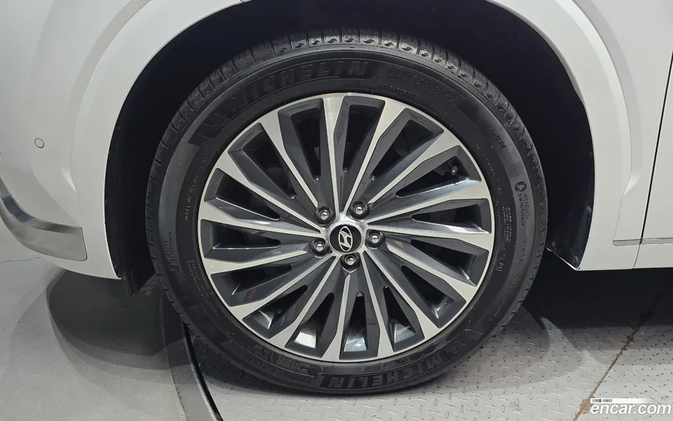 Hyundai Palisade 2.2 2WD 2023 — thumbnail 2