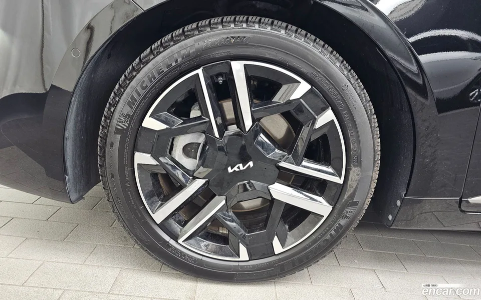 Kia K8 Hybrid 2025 — миниатюра 2