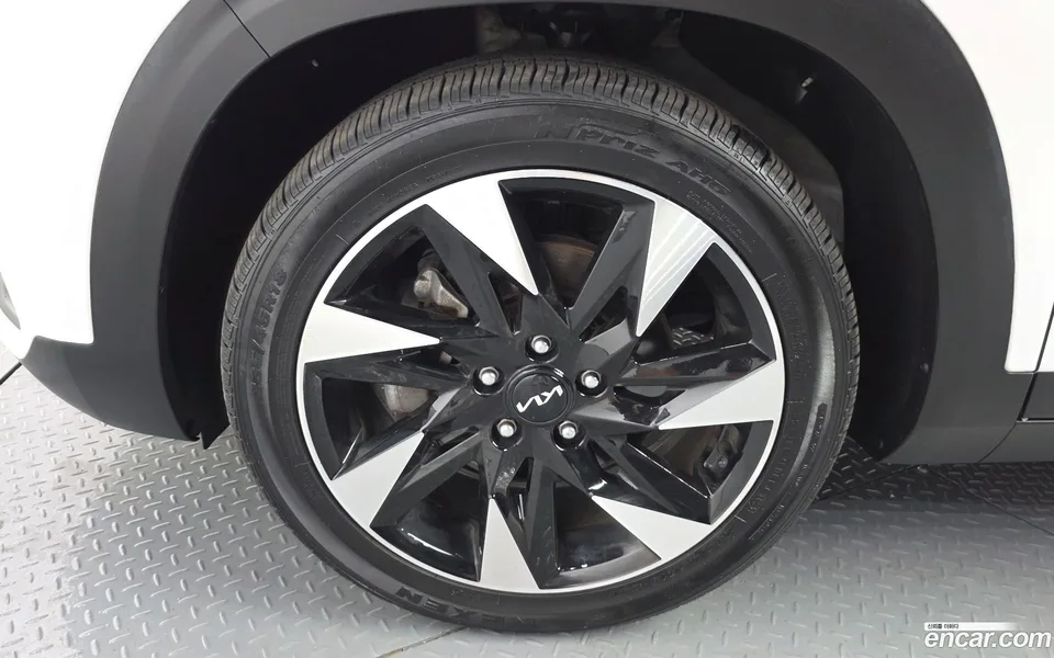 Kia Seltos 1.6 2WD 2022 — миниатюра 2