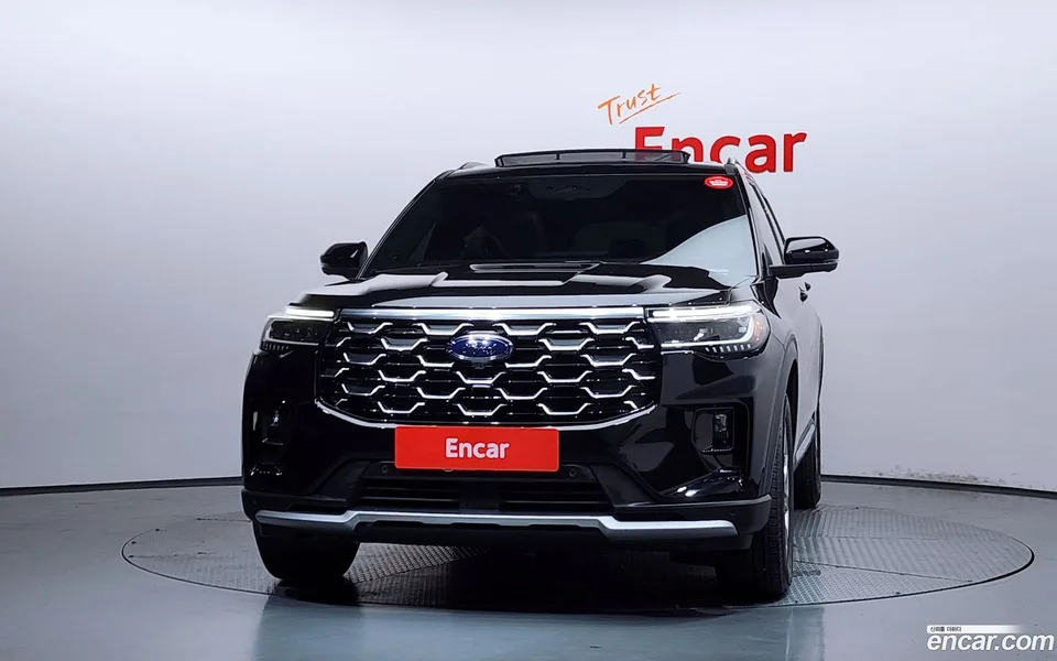 Ford Explorer 2.3 4WD 2025 — thumbnail 3