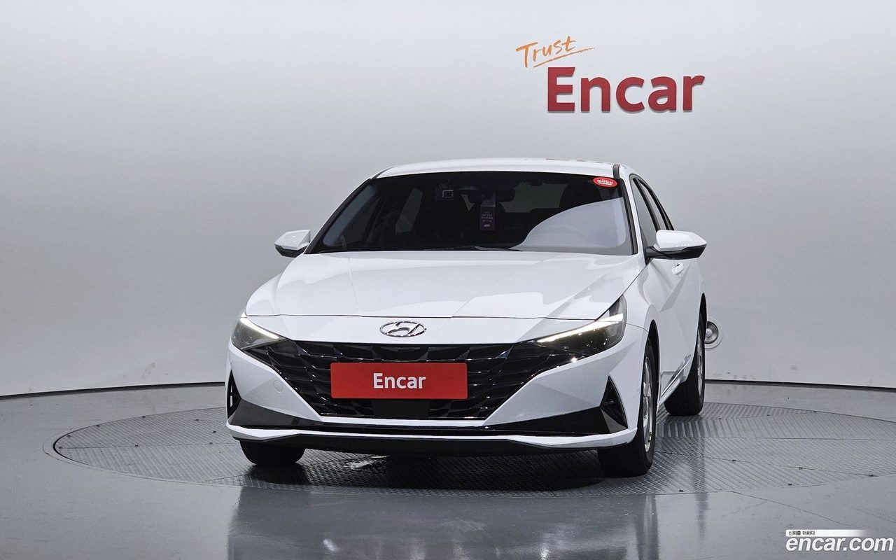 Hyundai Avante 2023 — 3