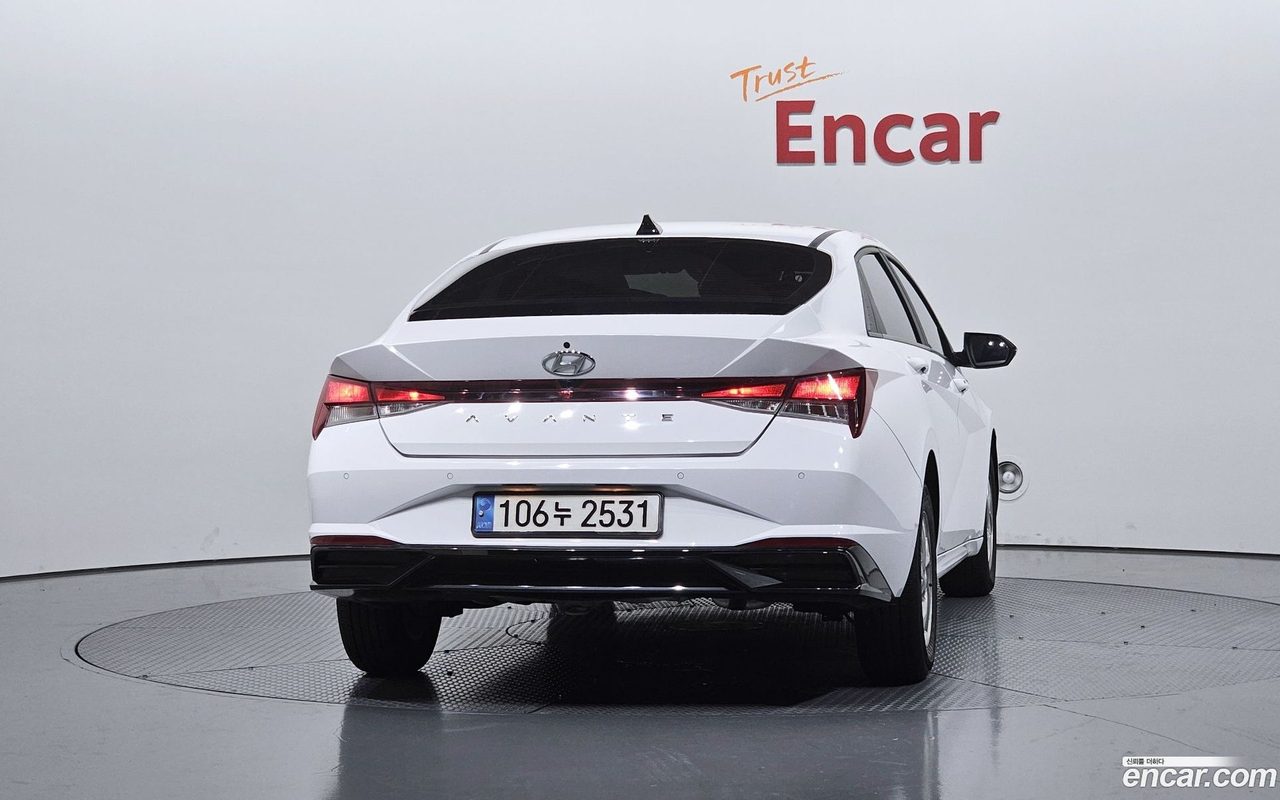 Hyundai Avante 2023 — 4