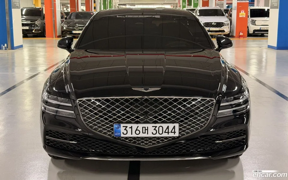 Genesis G80 2.5 AWD 2022 — photo 1, buy with delivery to Moscow
