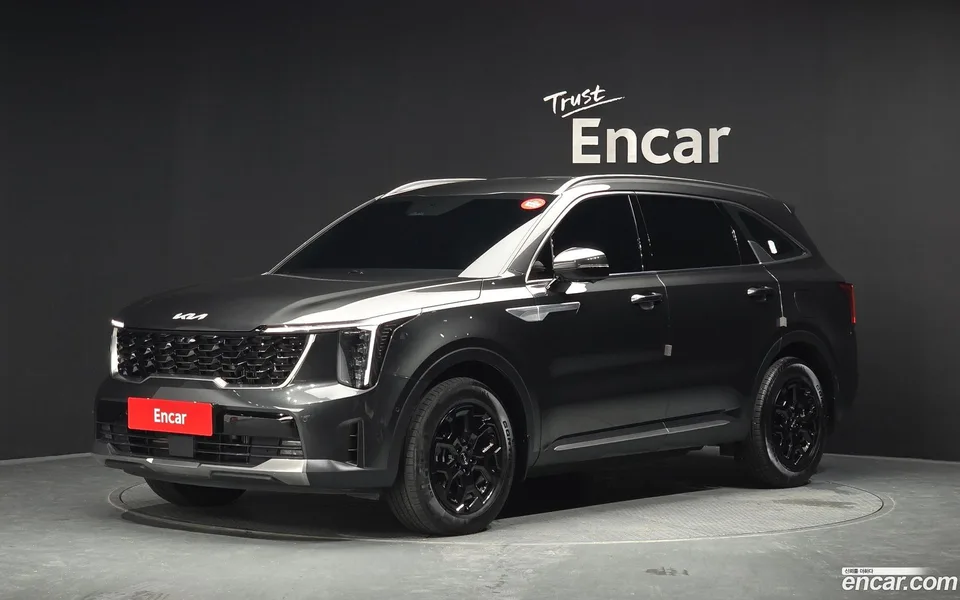 Kia Sorento HEV 1.6 2WD 2023 — photo 1, buy with delivery to Moscow