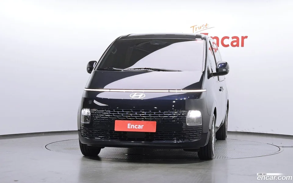 Hyundai Staria HEV 1.6 5 2024 — thumbnail 3