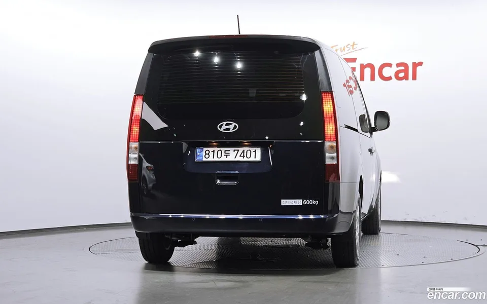 Hyundai Staria HEV 1.6 5 2024 — thumbnail 4
