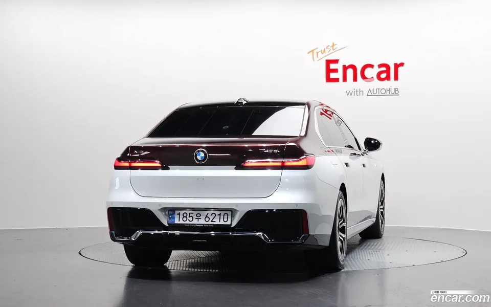 BMW 7 Series 740d xDrive M 2025 — thumbnail 4