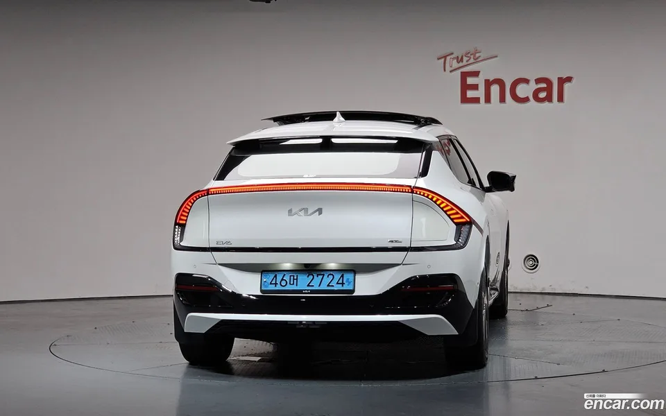 Kia EV6 4WD 2023 — thumbnail 4