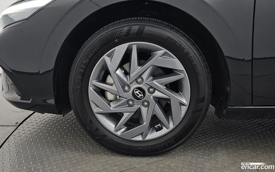 Hyundai Avante CN7 1.6 LPi () 2024 — thumbnail 2
