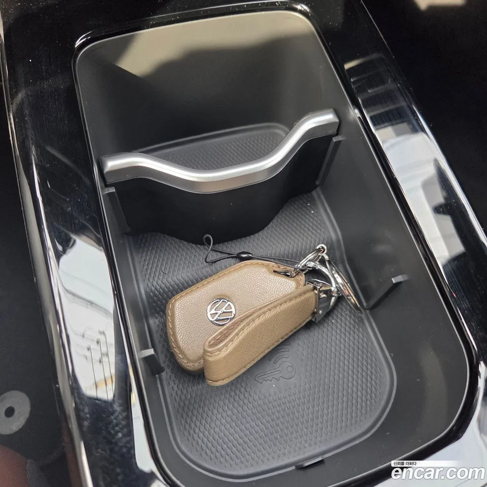 Volkswagen ID.4 2023 — thumbnail 3