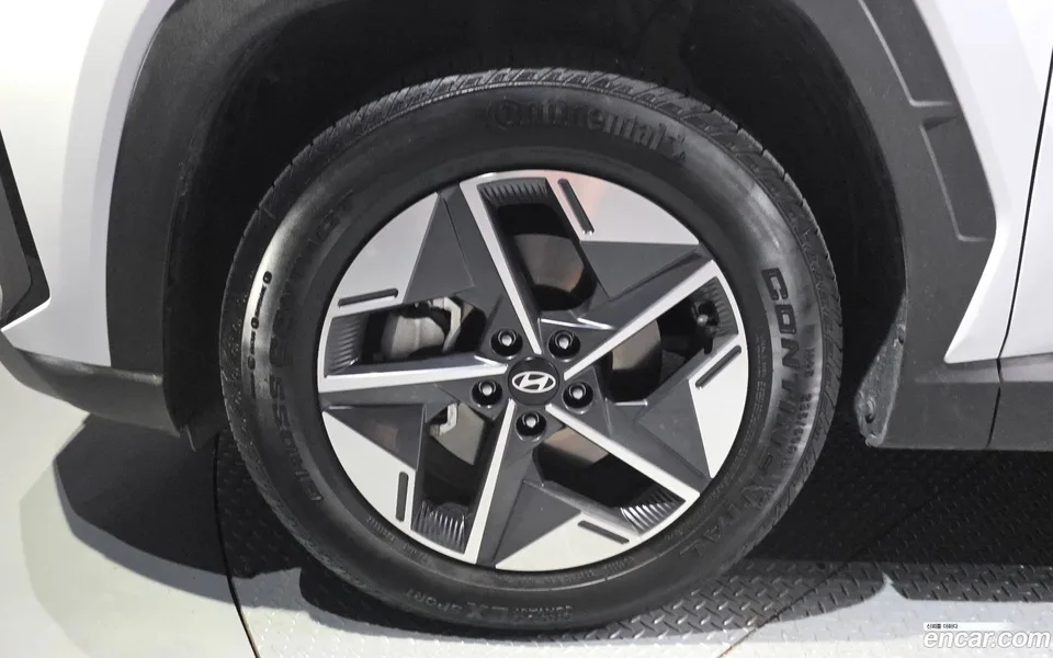 Hyundai Tucson Hybrid NX4 HEV 1.6 2WD 2025 — thumbnail 2