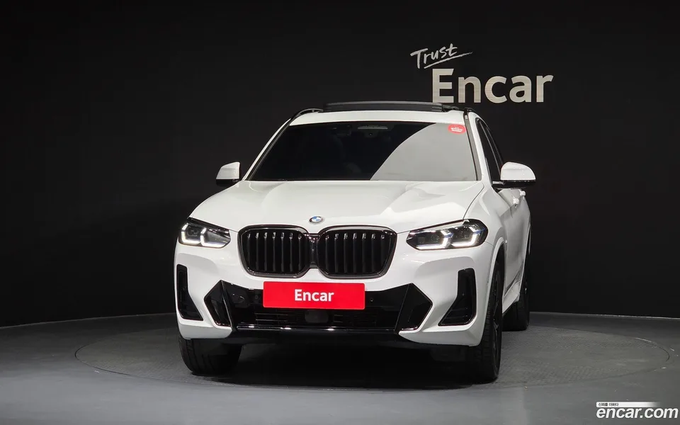 BMW X3 xDrive 20i M 2024 — thumbnail 3