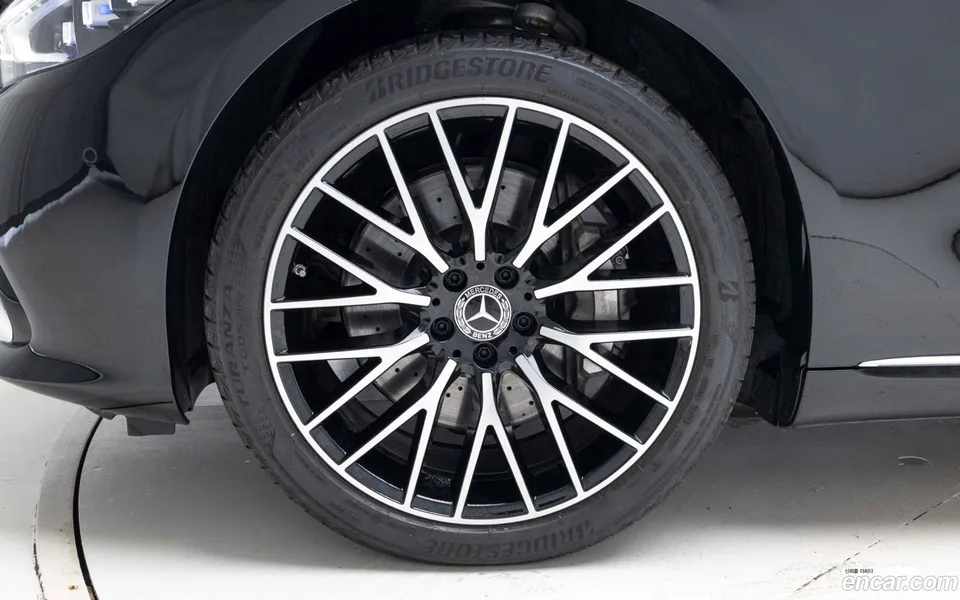 Mercedes-Benz S-Class S450L 4MATIC 2025 — thumbnail 5