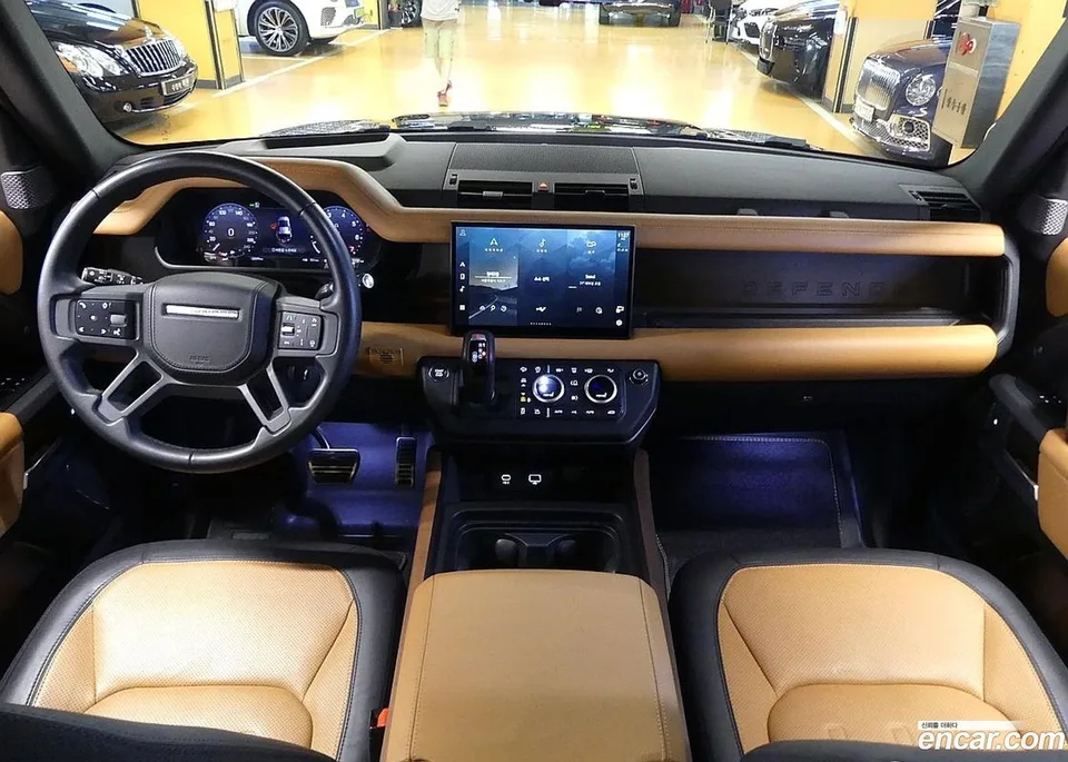 Land Rover Defender 110 P400 X 2023 — thumbnail 4