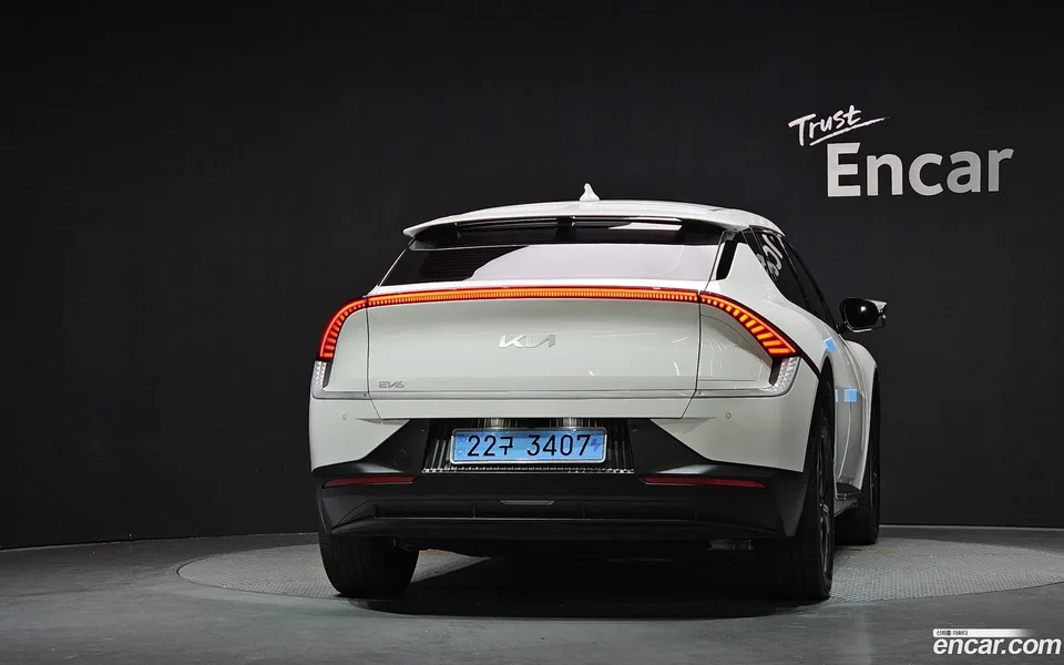 Kia EV6 2022 — thumbnail 4