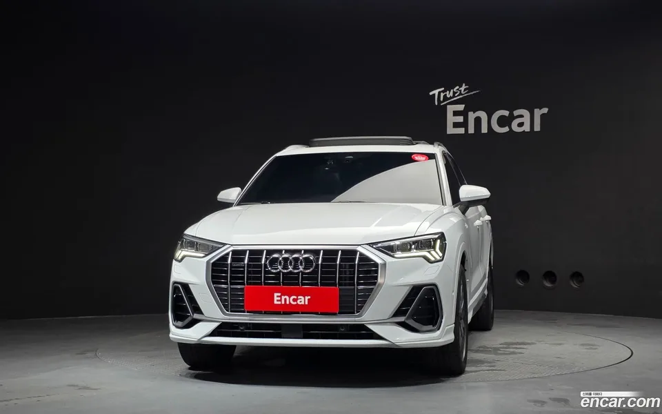 Audi Q3 40 TFSI 2024 — thumbnail 3