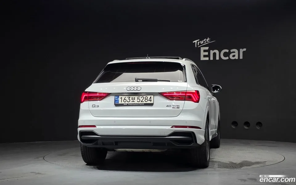 Audi Q3 40 TFSI 2024 — thumbnail 4