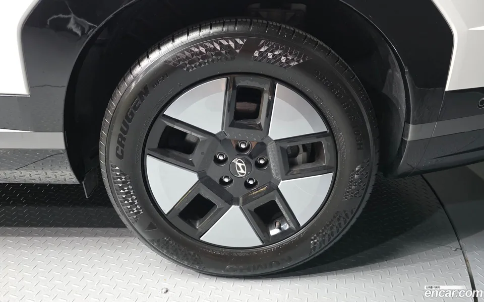 Hyundai SantaFe HEV 1.6 2WD 2023 — thumbnail 2