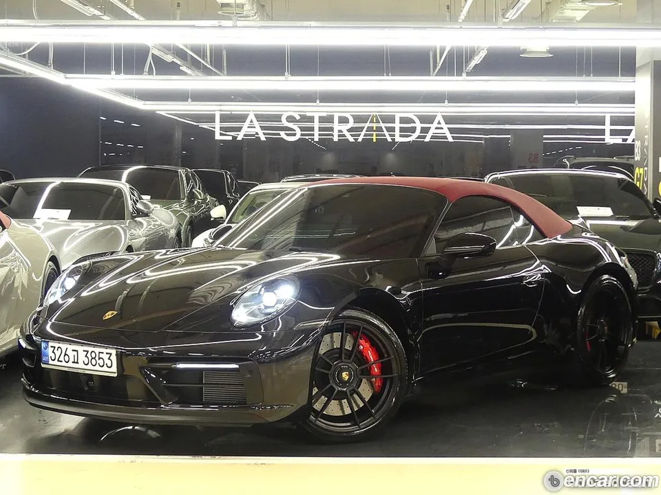 Porsche 911 (992) 4 GTS 2023 — thumbnail 3